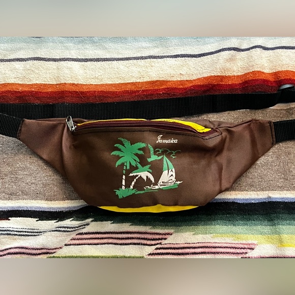 Vintage Fanny pack Brown Jamaica Belt Bag - Picture 5 of 5